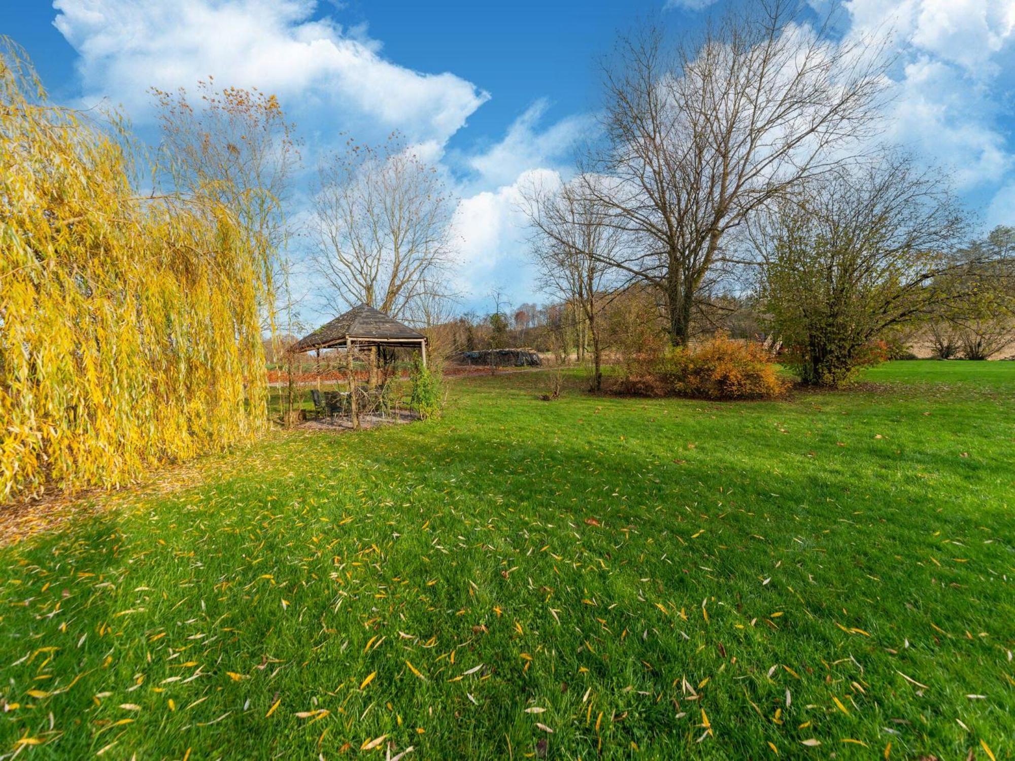 Charming Holiday Home In Durbuy With Garden Экстерьер фото